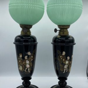 Paire de Lampes en verre opalin Second Empire