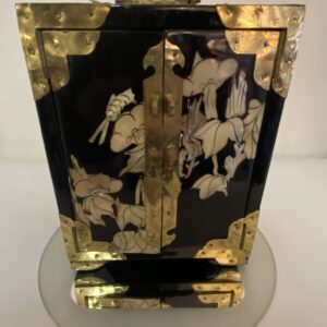 Coffre bijoux asiatique, nacre et laiton