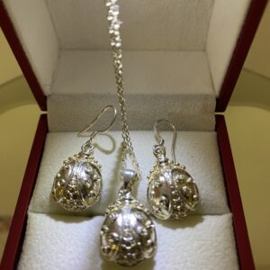 Chaine, pendentif et boucles d'oreilles Ag925
