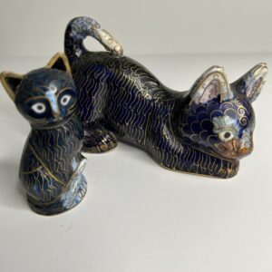 paire de chats cloisonnés bleus